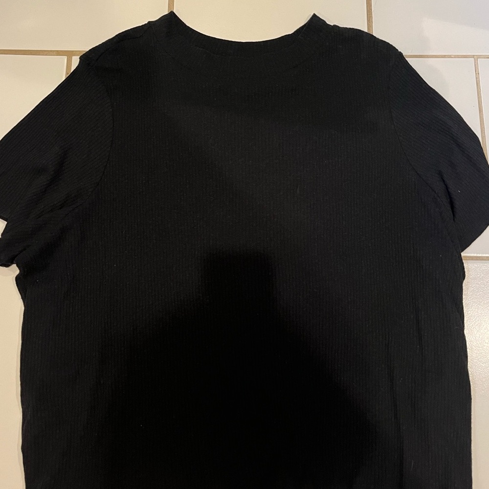 Ribbed tee